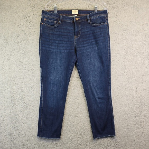 Weatherproof‎ Capri Jeans Women's Size 8 Medium Dark Wash Slim Straight Fit Mid - Picture 1 of 11